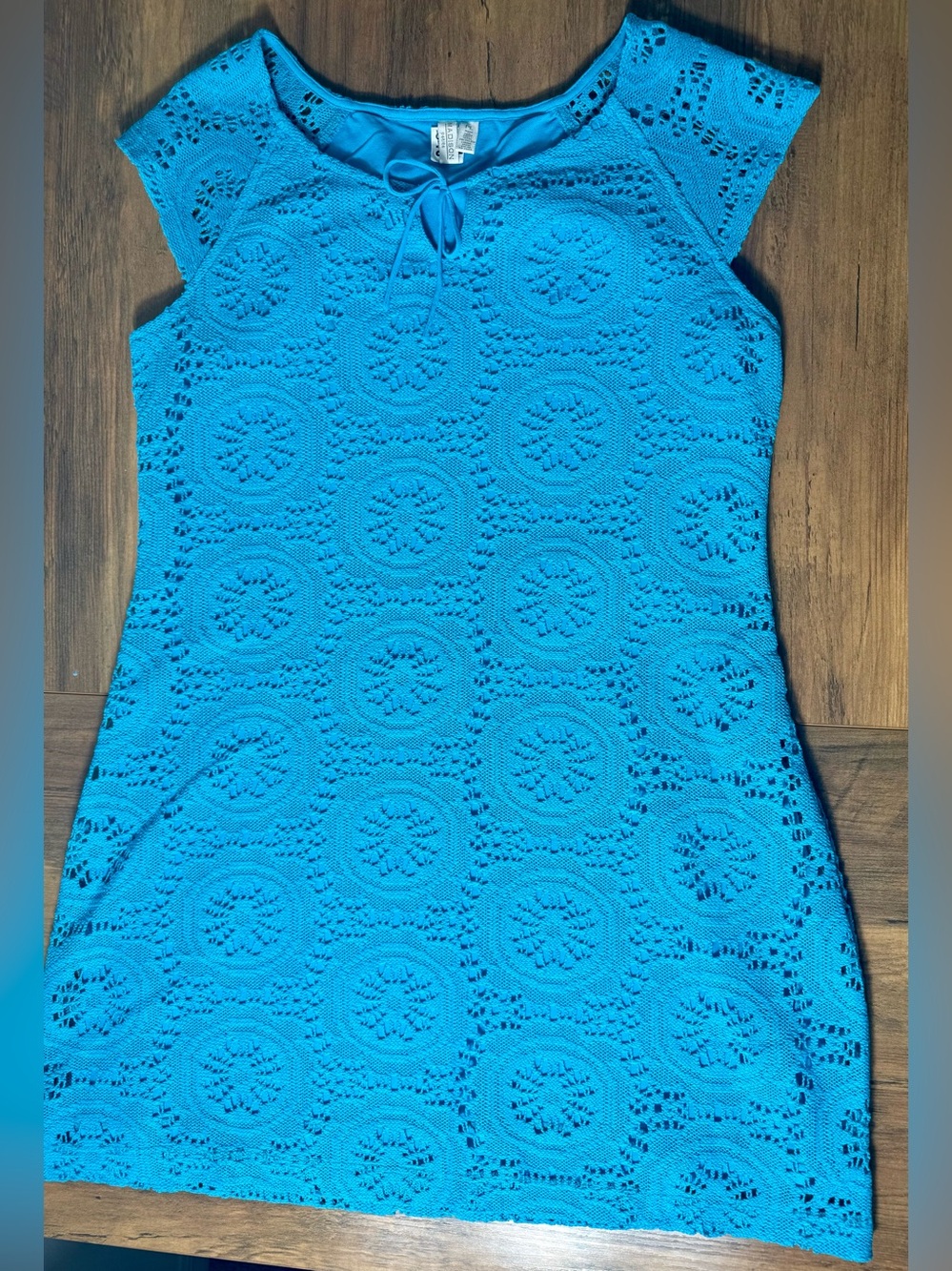 Madison Petite Turquoise Blue Lace Overlay Shift Dress PL Boho Medallion